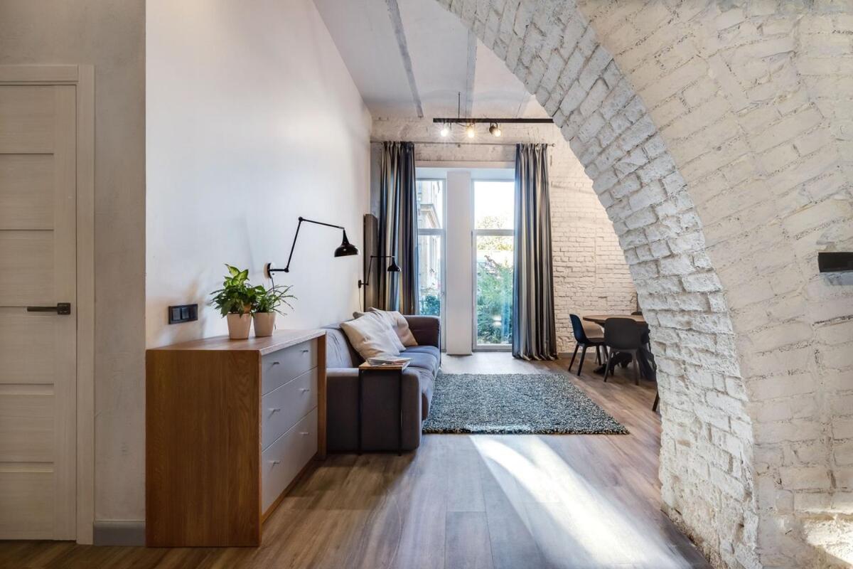 Butas Old Brewery Loft In Paupys By Urban Rent