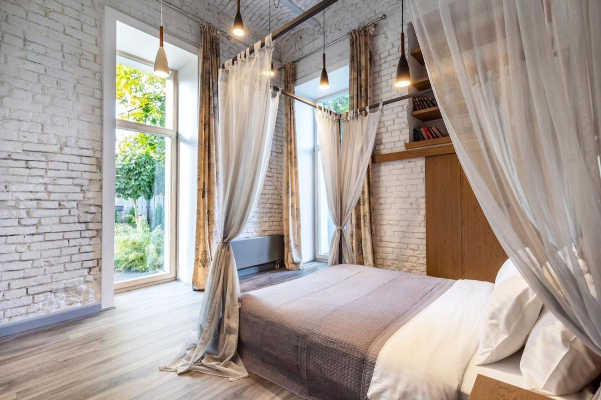 Old Brewery Loft In Paupys By Urban Rent Vilnius