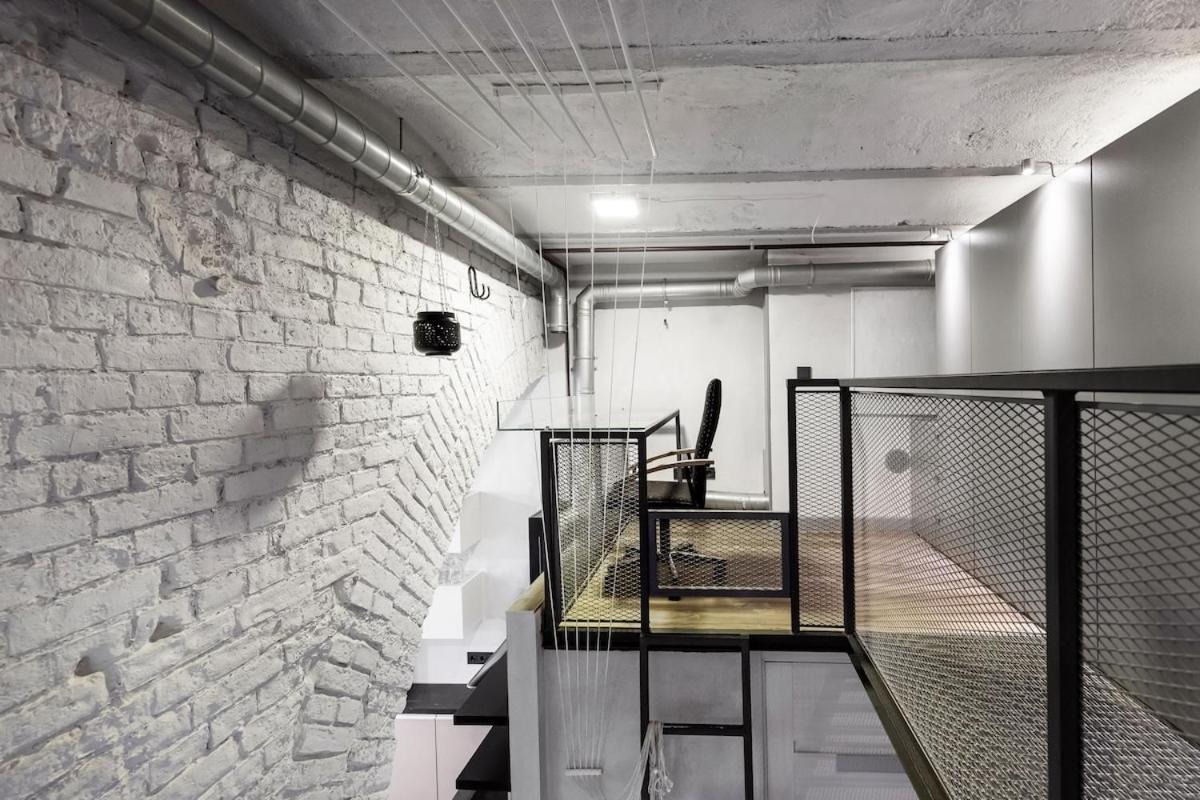Old Brewery Loft In Paupys By Urban Rent Butas