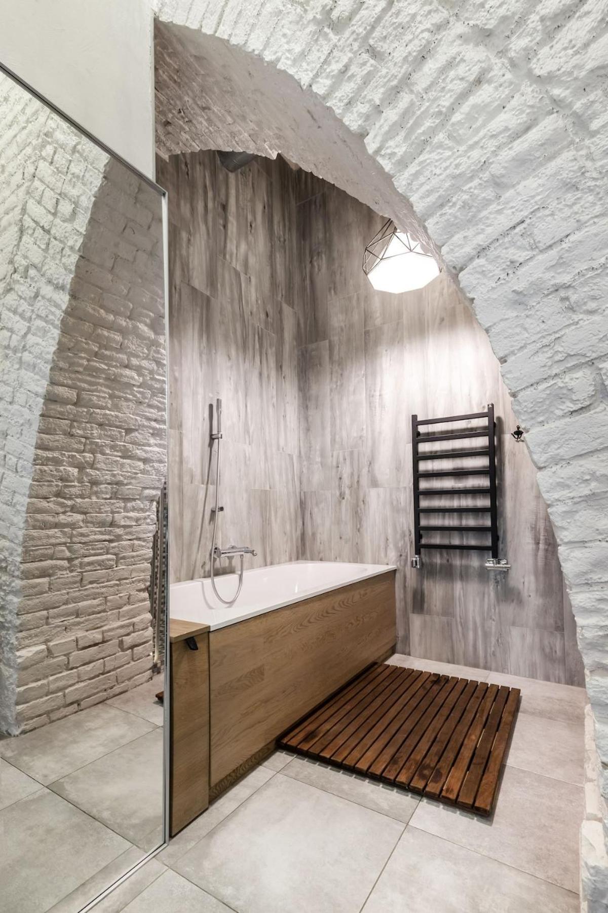 Old Brewery Loft In Paupys By Urban Rent Butas